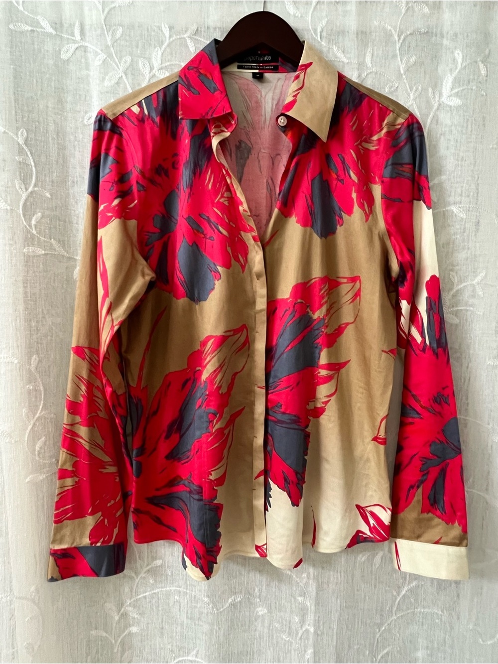 Red Floral Button-Up Silk Blouse Size M